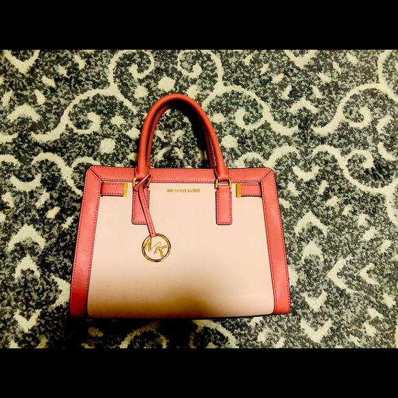 Michael Kors Handbags - Michael Kors Bag